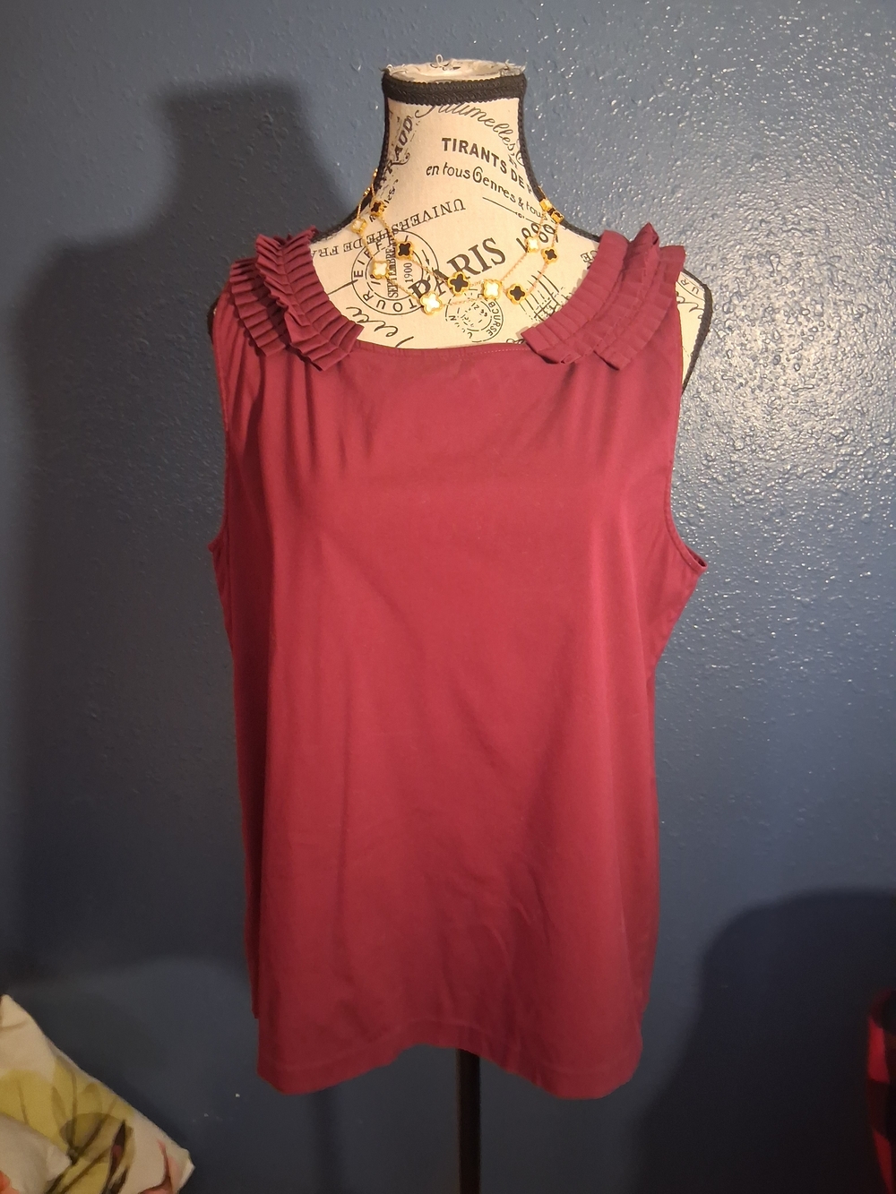 Theory Sleeveless Pleated Collar Top - Dark Red Large